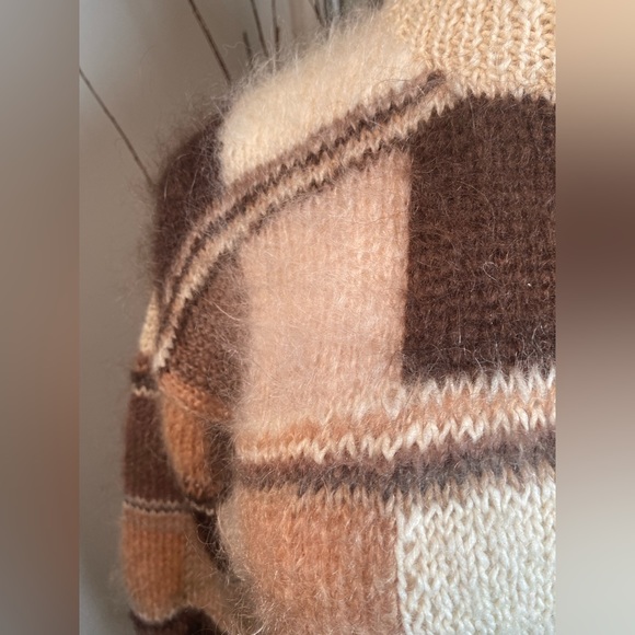 Women’s Large Mohair? Oversized Square Patterned Long Sweater Warm Colours - Picture 2 of 6